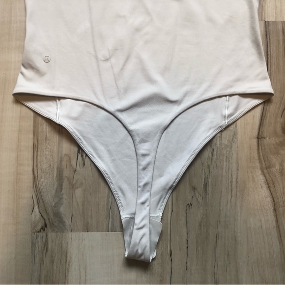 Lululemon Wundermost Ultra-Soft Nulu Square-Neck Sleeveless Body Suit Bone Color - Picture 7 of 9